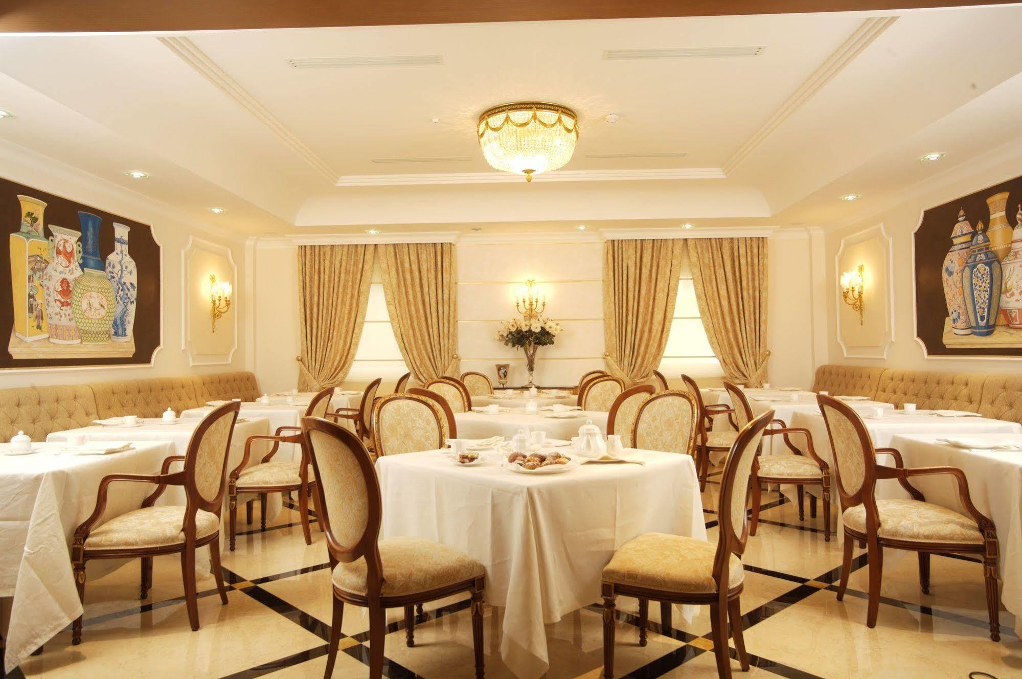Hotel Ashley 라메지아 테르메 외부 사진
